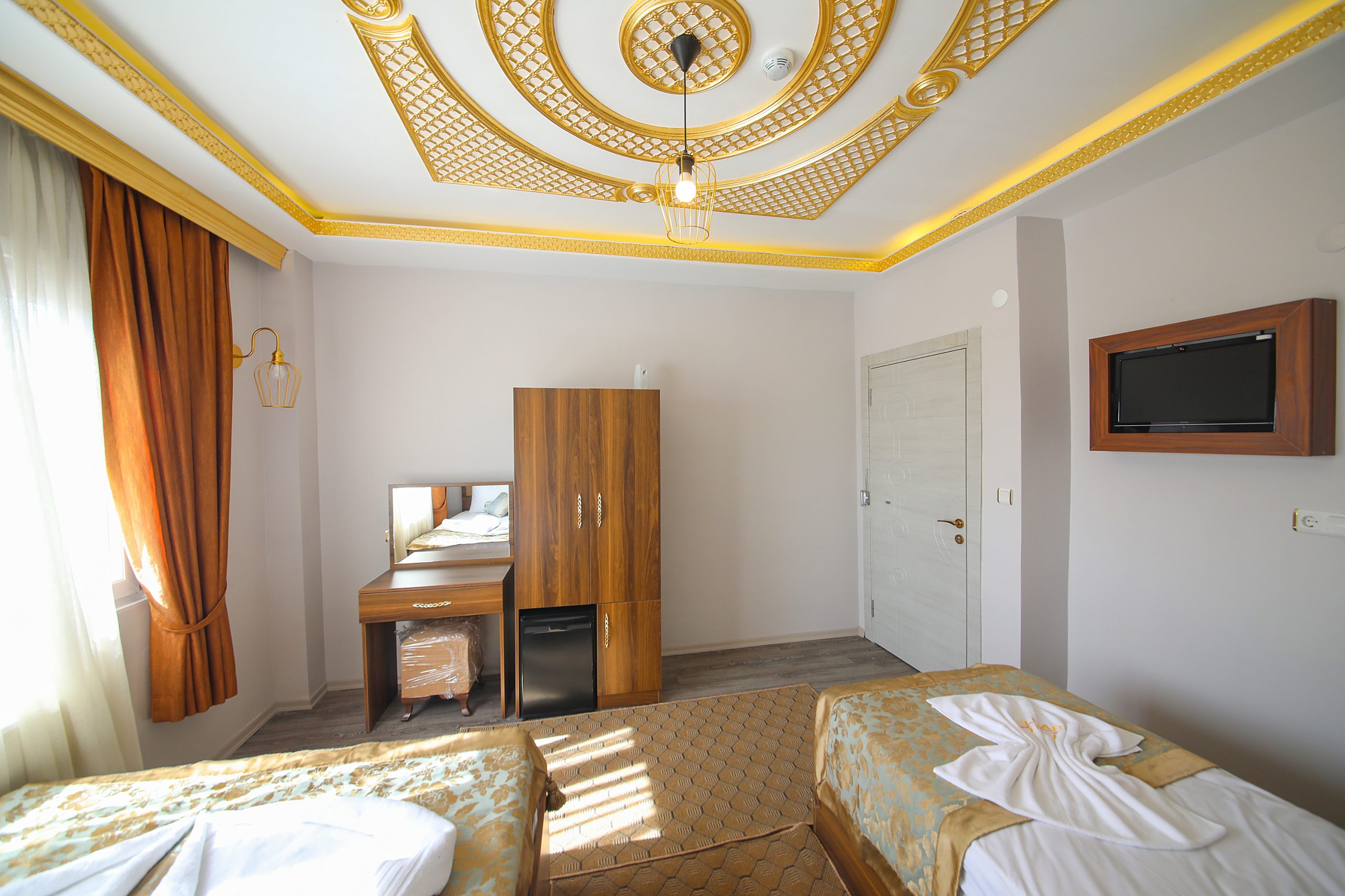 Comfortable single bed